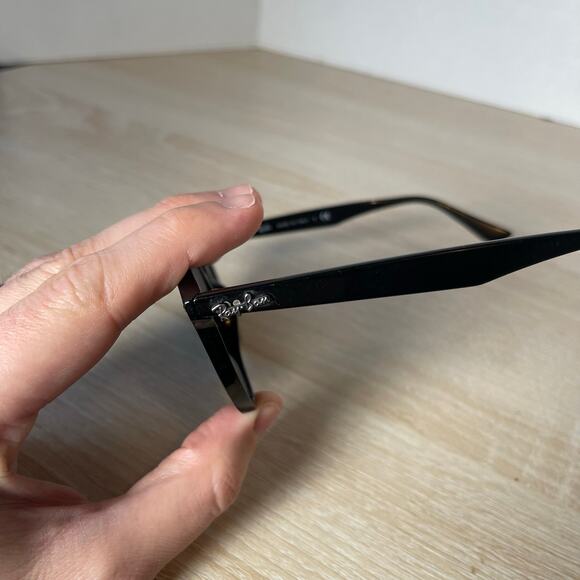 Ray-Ban RB2180 601/71 Sunglasses Round Black READ FRAMES ONLY 49-21 Italy - Picture 4 of 11